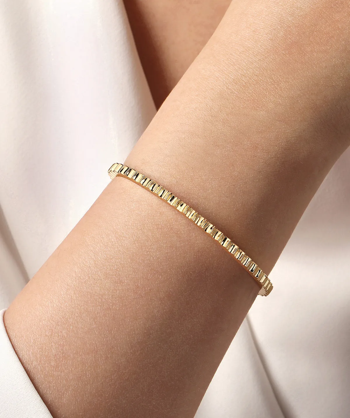 14K Yellow Gold Textured Open Bangle