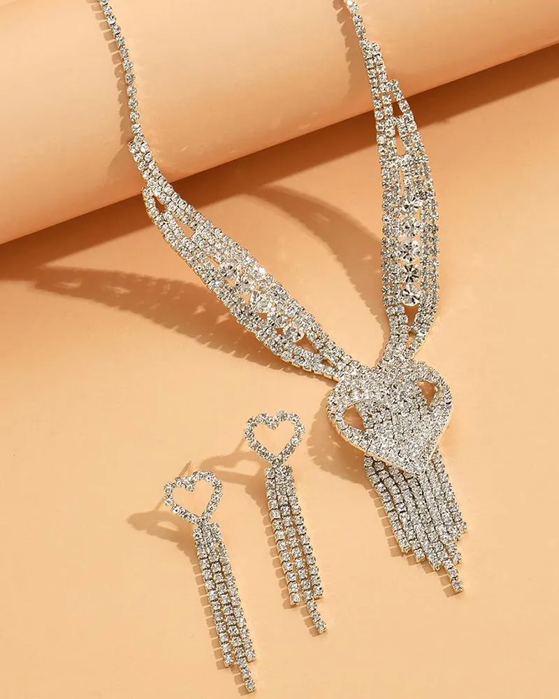 2PCS Rhinestone Decor Hollow Out Tassel Heart Pendant Necklace & Drop Earrings Wedding Bridal Gift Jewelry Set