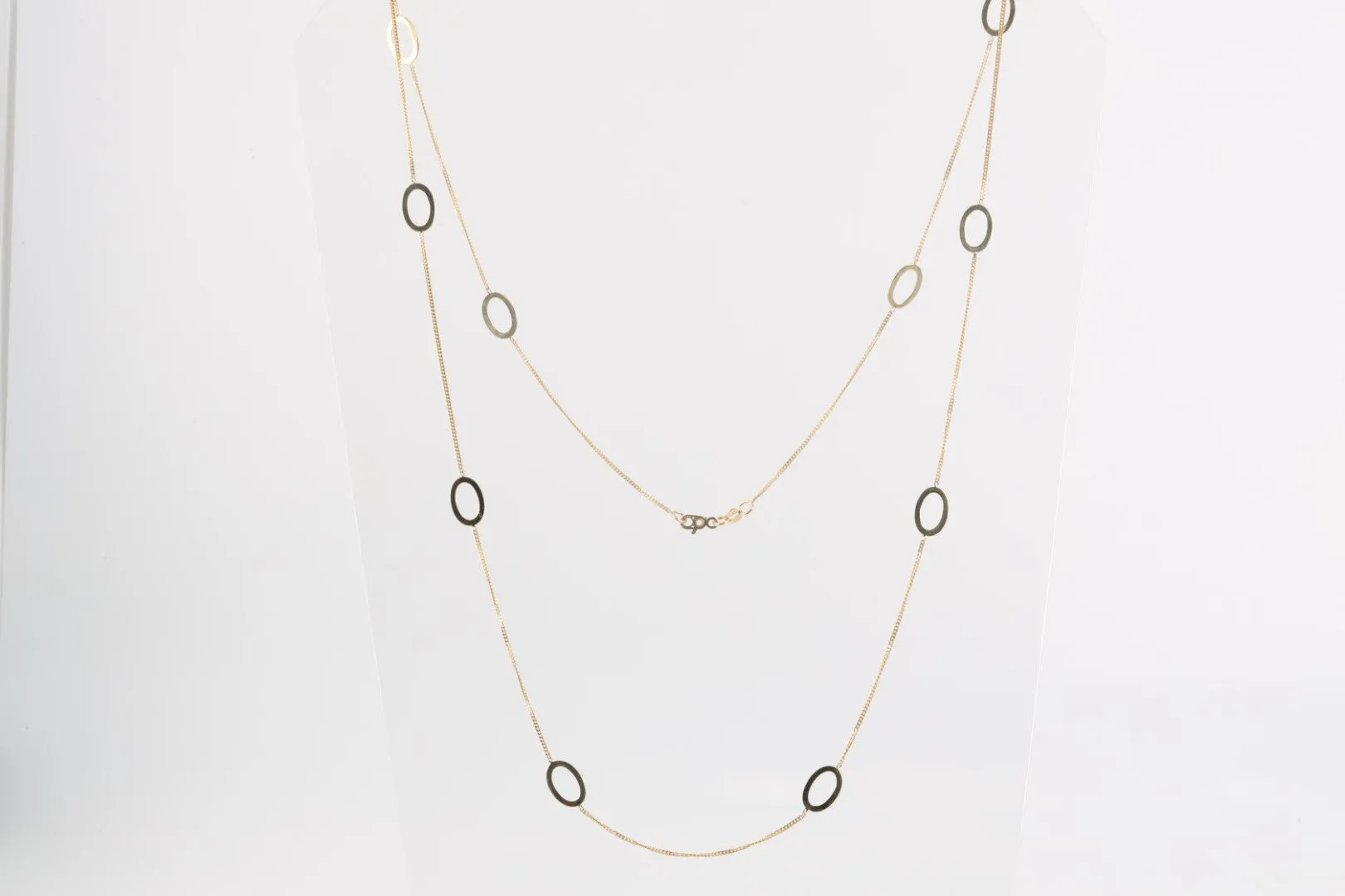 33" 14k Yellow Gold Necklace (6.42g.)