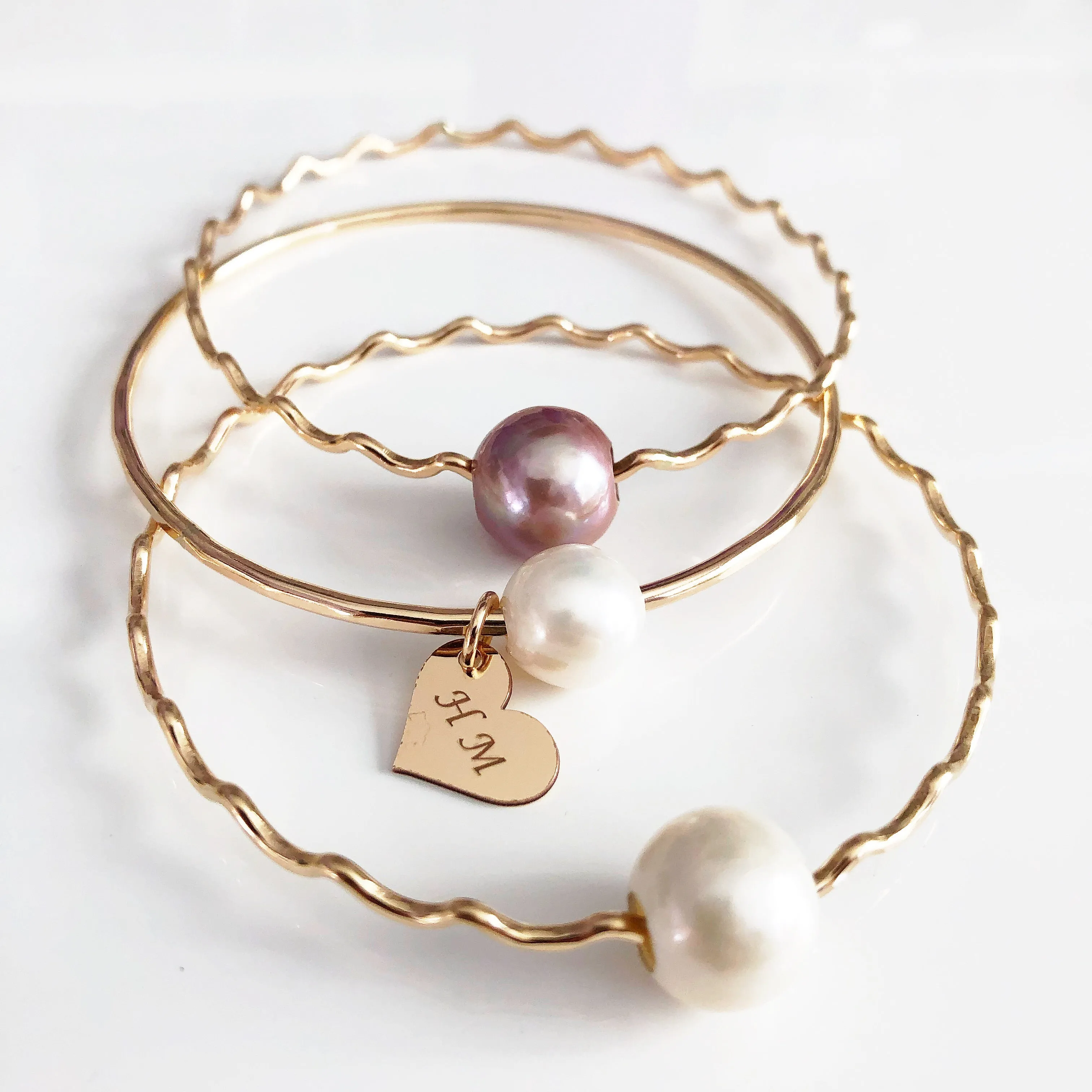 Bangle UNAHI - white Edison pearl (B429)