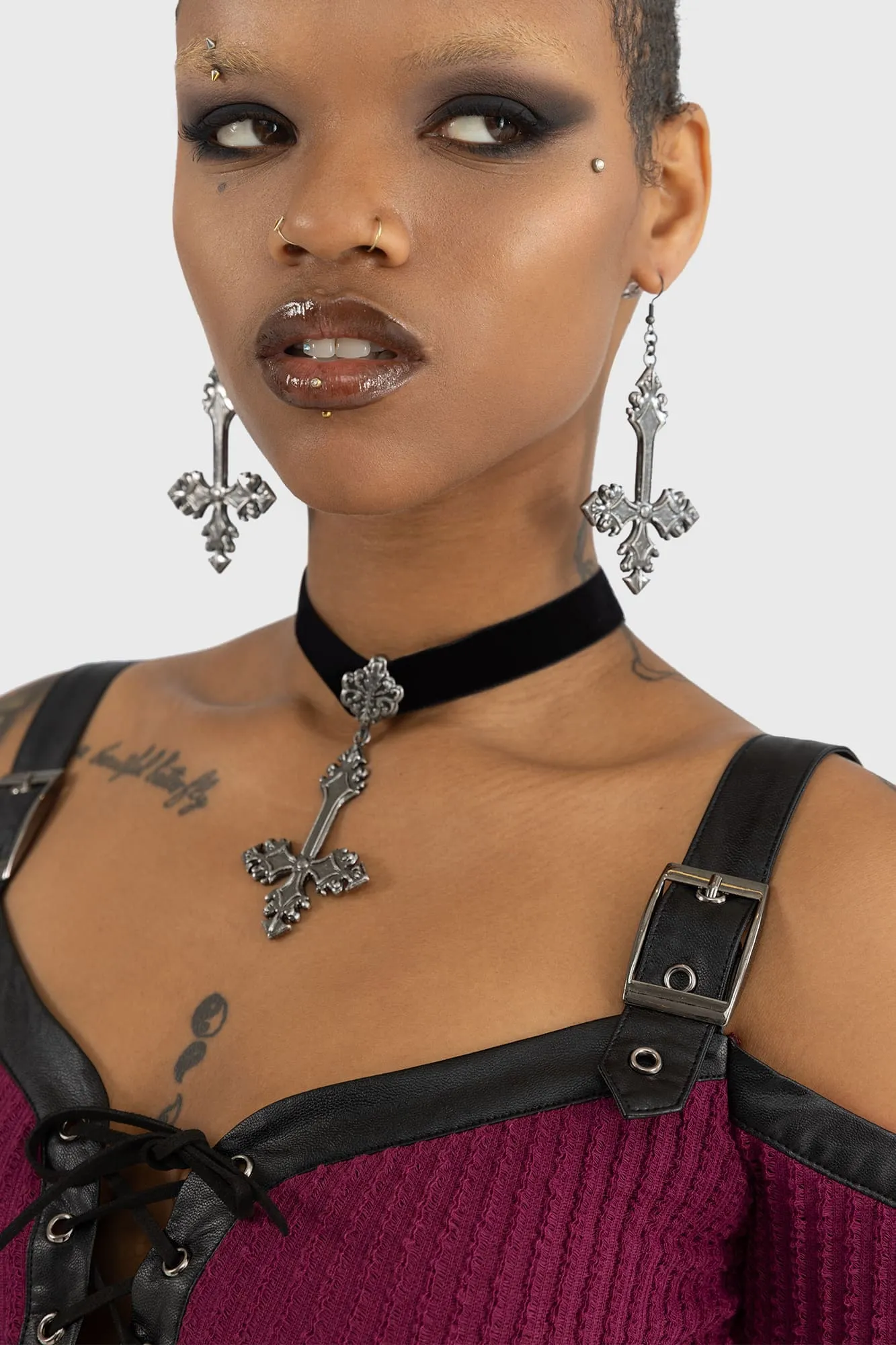 Crossed Fates Choker