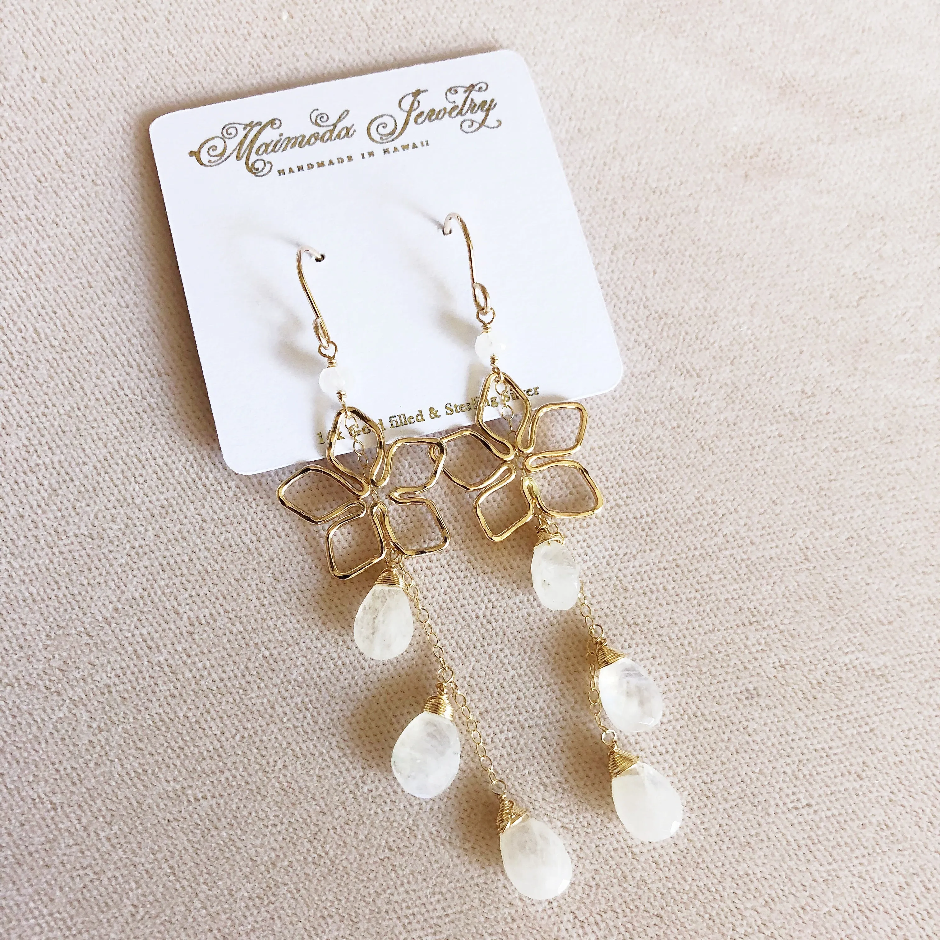 Earrings Suri - Tiare & moonstone (E512)