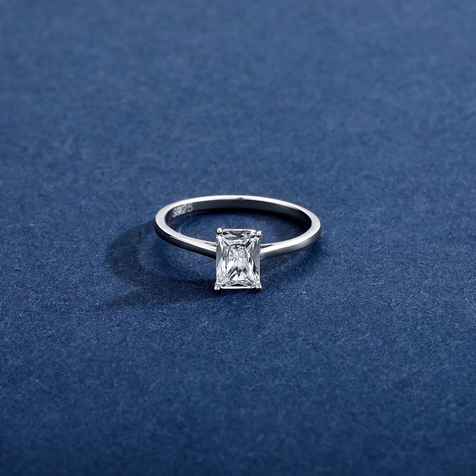 Four-Prong Moissanite Diamond 925 Silver Square Ring (GRA Certificate   Free FedEx Shipping)