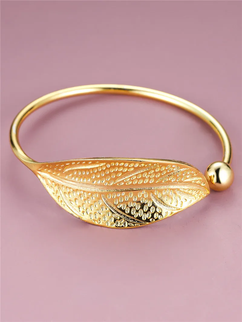 Gorgeous Copper Leaf Bangle Bracelet - Perfect Hand Jewelry Accessory