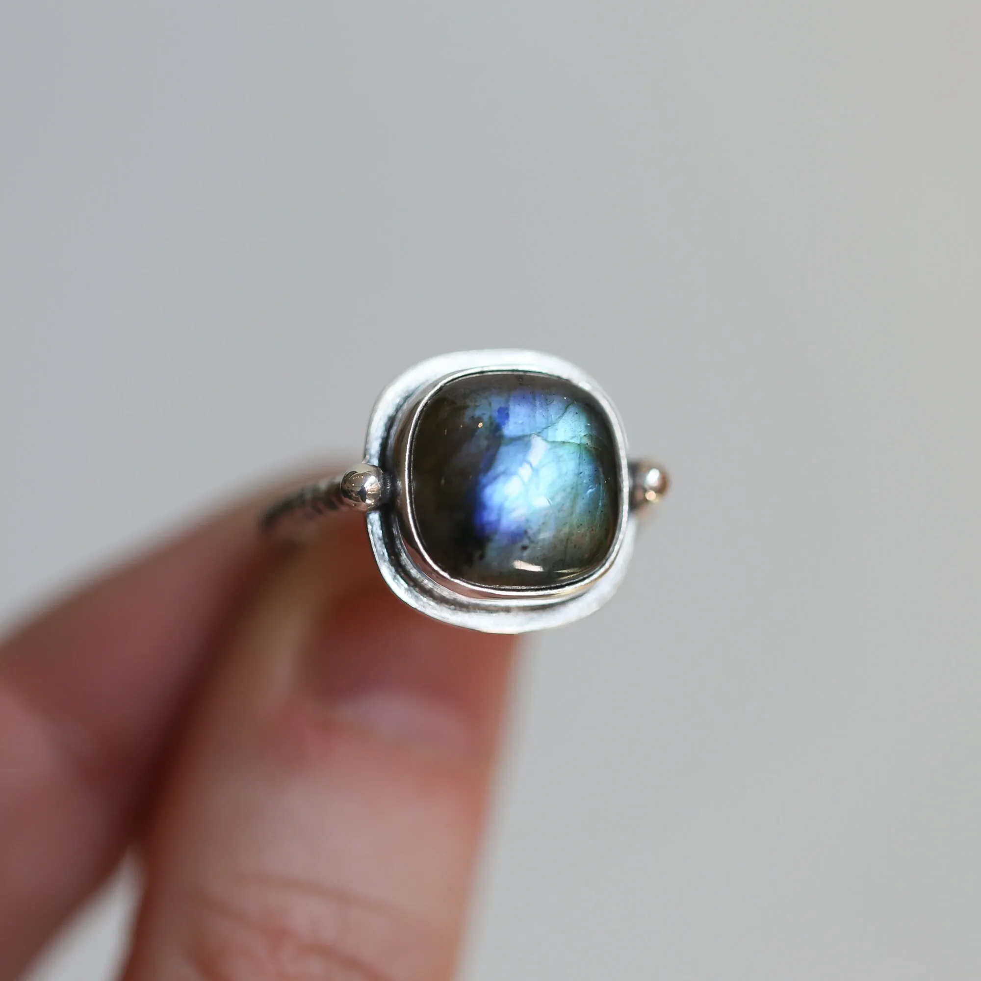 Labradorite Chelsea Ring - .925 Sterling Silver - Labradorite Ring - Silversmith Ring