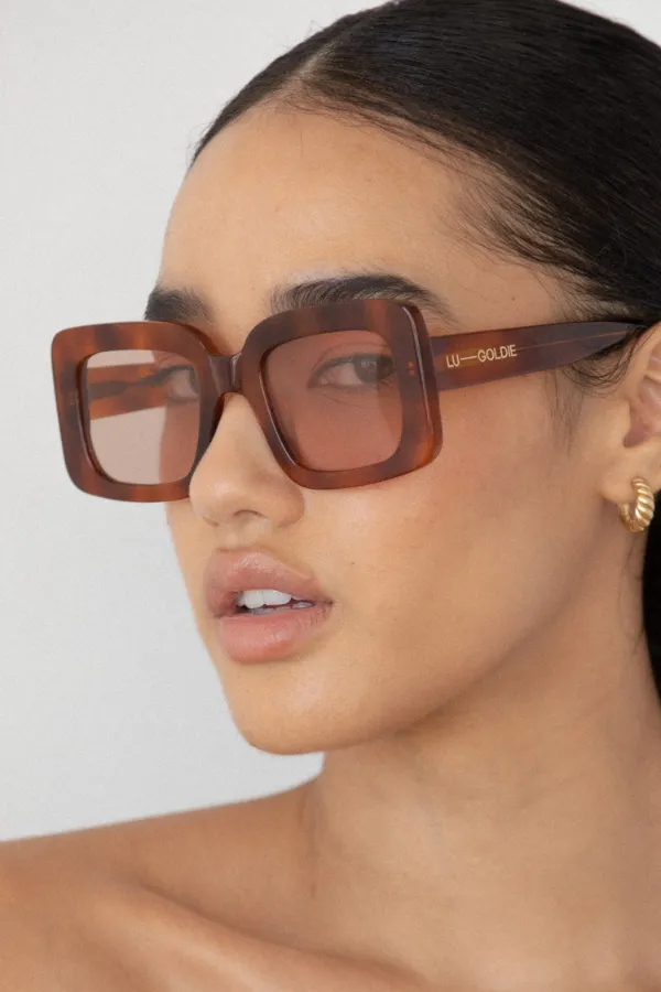 Mia Sunglasses - Chestnut