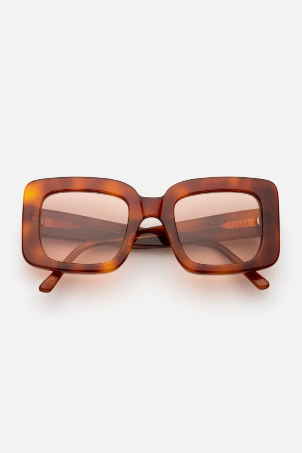 Mia Sunglasses - Chestnut