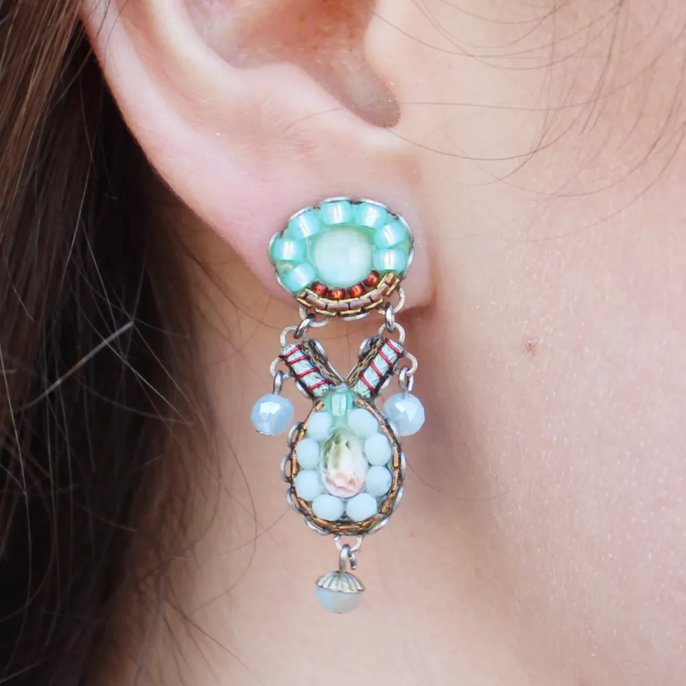 Mint Flavor Aminta Earrings