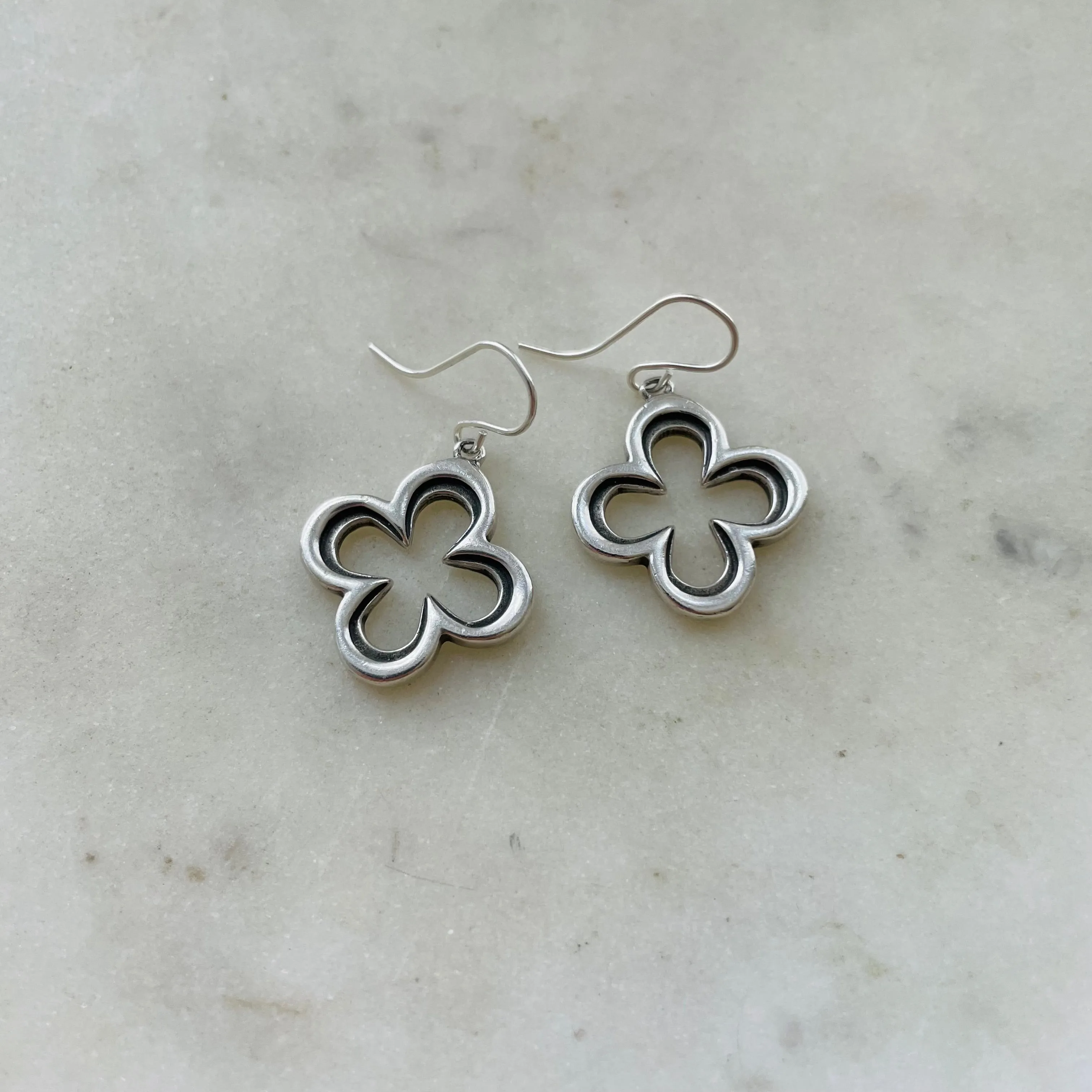 QUATREFOIL EARRINGS