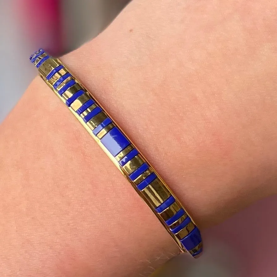 Sandy Hyun Gold Stripe Bangle