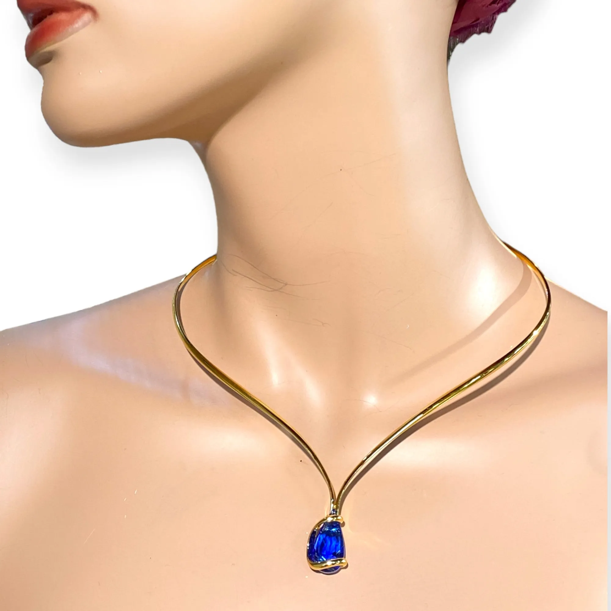 SAPPHIRE DROP CRYSTAL NECKLACE