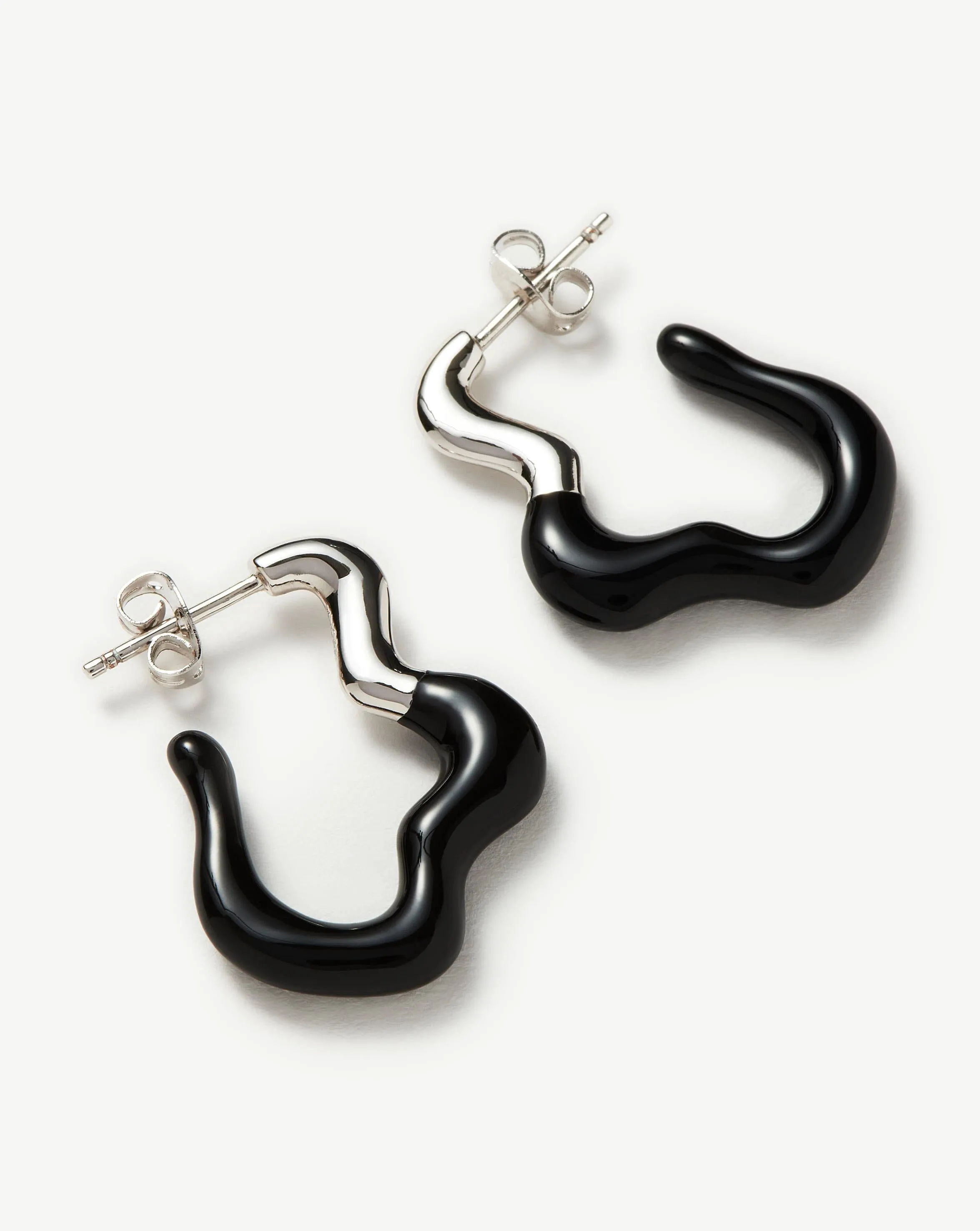 Squiggle Wavy Two Tone Enamel Hoop Earrings | Silver Plated/Black