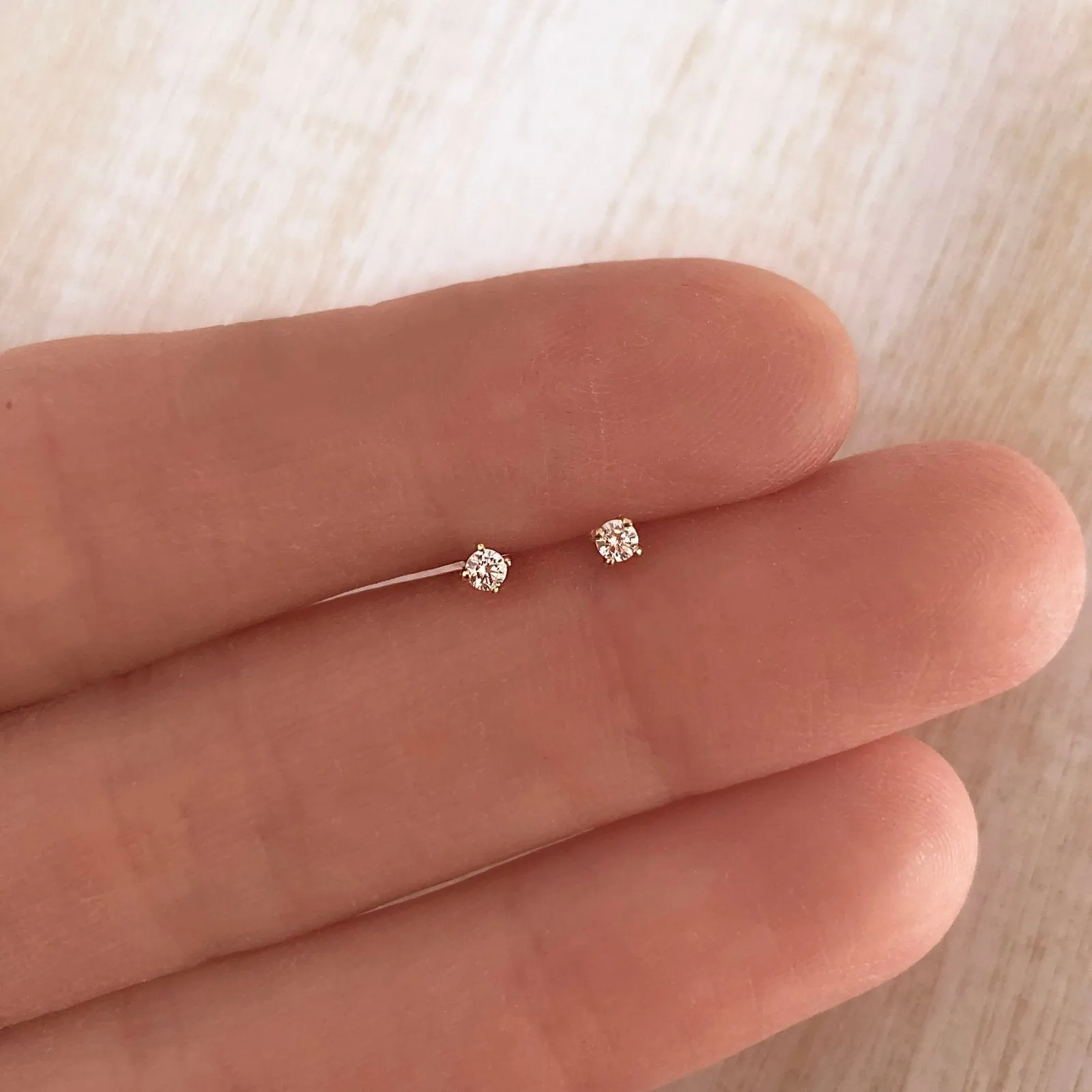 Tomi - Mini CZ Studs